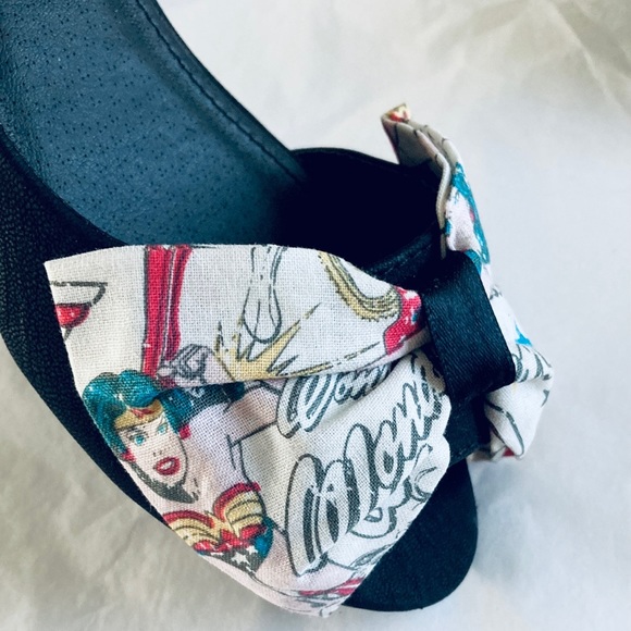 🎯WONDER WOMAN fabric flats Shoes - Picture 8 of 12